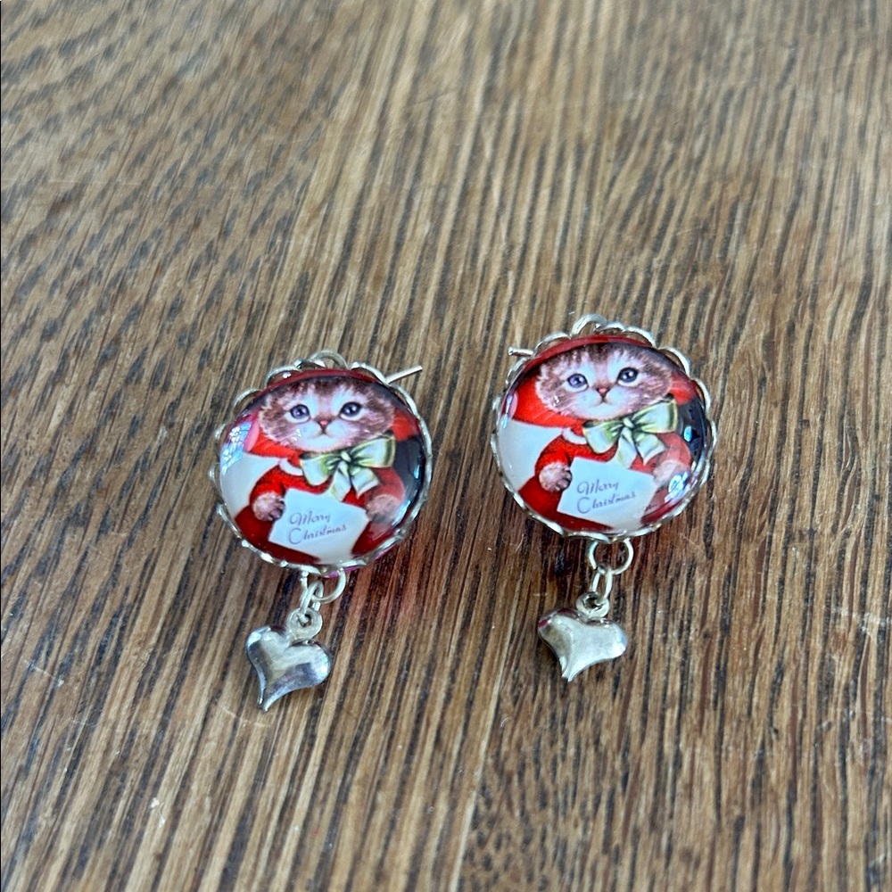 Kitty Cat Holiday Earrings with Dangle Hearts
